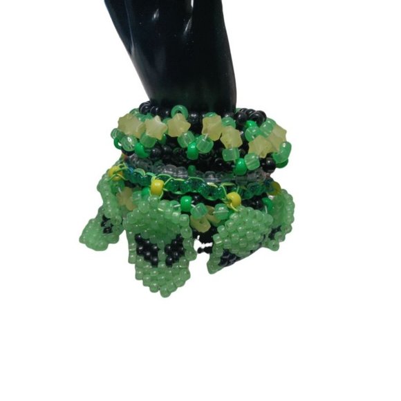 Green Glow-in-Dark Aliens Face Hanging from Kandi Rotating Cuff EDC Handmade !! - Picture 2 of 10